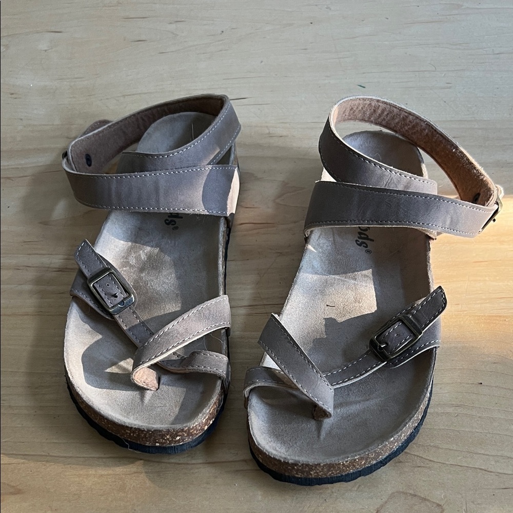 Outwoods Beige Slide Sandals